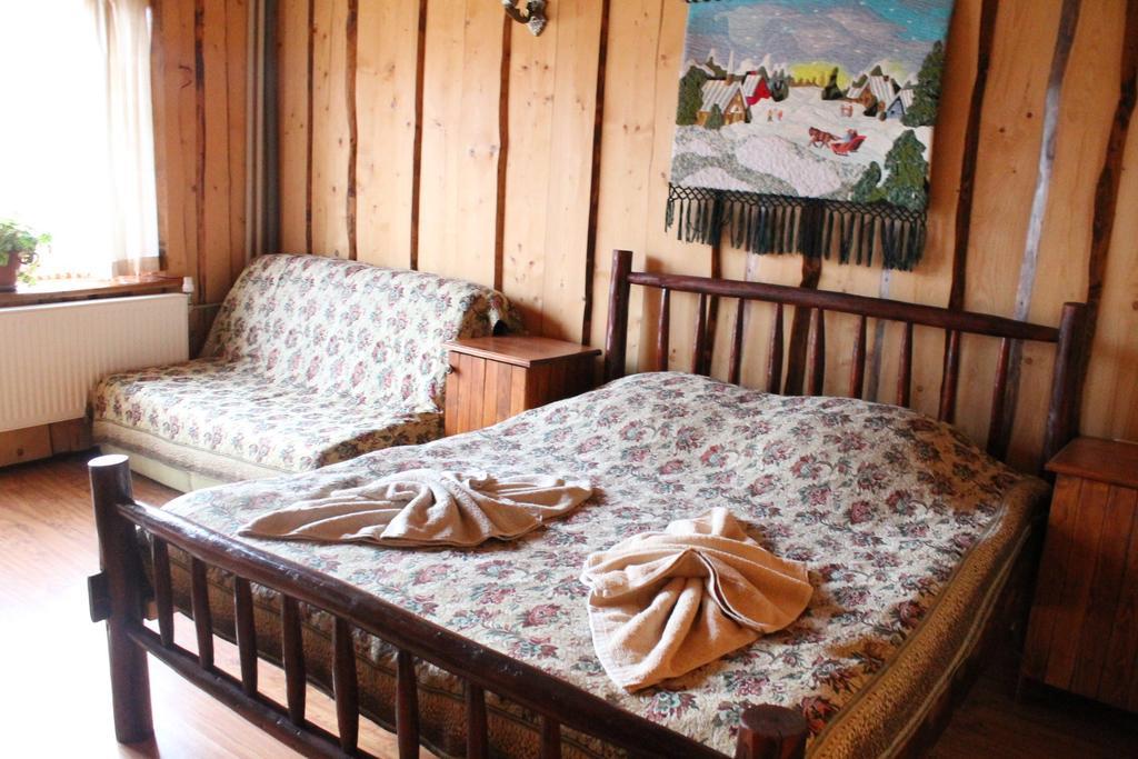 Hotel Gostynniy Dvir Raytshtoky Worochta Pokój zdjęcie