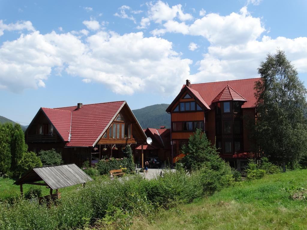 Hotel Gostynniy Dvir Raytshtoky Worochta Zewnętrze zdjęcie