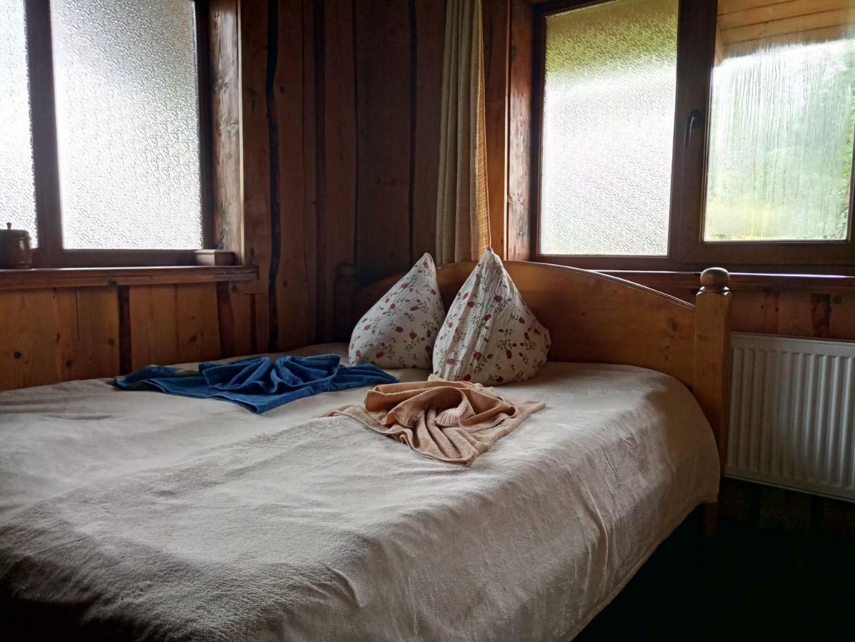 Hotel Gostynniy Dvir Raytshtoky Worochta Zewnętrze zdjęcie
