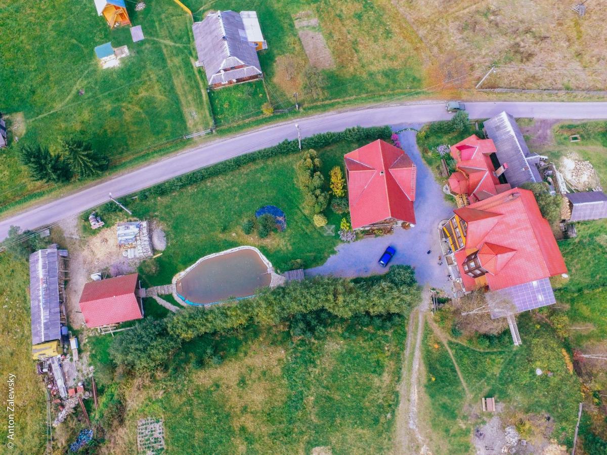 Hotel Gostynniy Dvir Raytshtoky Worochta Zewnętrze zdjęcie