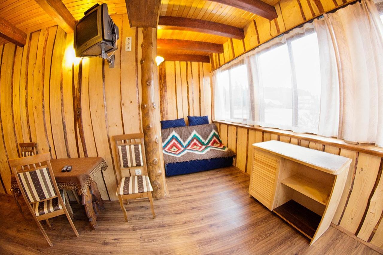 Hotel Gostynniy Dvir Raytshtoky Worochta Zewnętrze zdjęcie